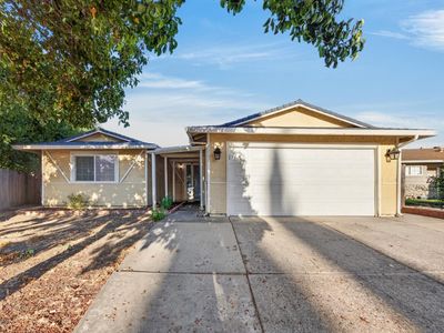 Property at 5267 Village Wood Dr, Sacramento, CA