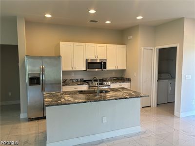130 SW 37th Ave