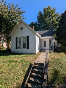 216 S Clark Boulevard