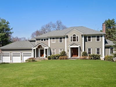 188 Glezen Ln