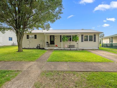 152 Legrande Blvd