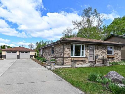 4265 S 68th STREET