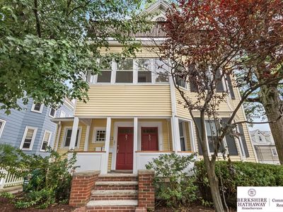 87 Holworthy St #3