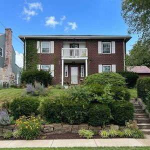 435 Fairway Dr