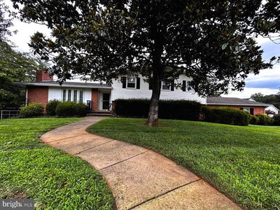 7260 Mosby Dr