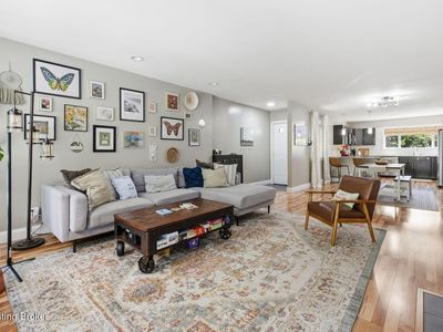 750 Zorn Ave APT 13