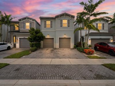 Property at 4812 NW 48th Ter, Tamarac, FL