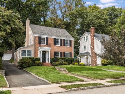 Property at 36 Chapman Pl, Glen Ridge, NJ