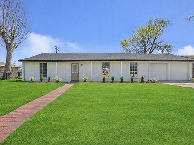715 Pamela Dr
