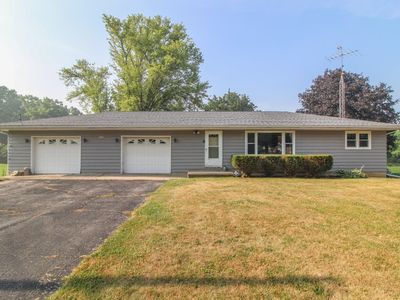 W3335 Gruennert St