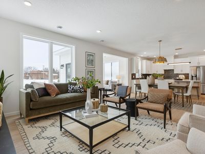 3488 Knightsbridge Trl N