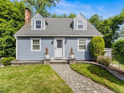 231 Sussex Ave