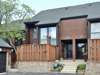 4760 Crazy Horse Ln #3