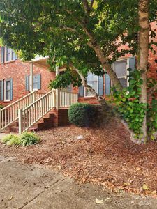 1150 Crestmont Rd SE #B-2