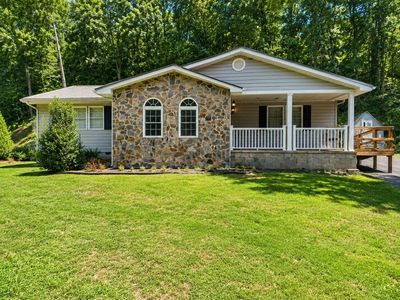160 Cougar Ln