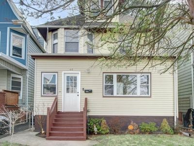 46 Shepard Ave