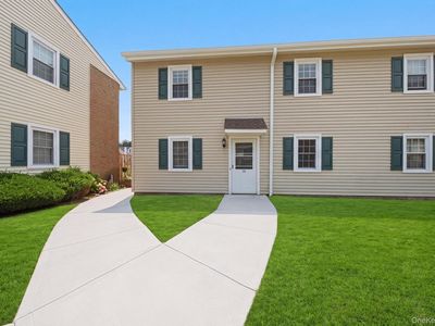 215 E Main Street #10