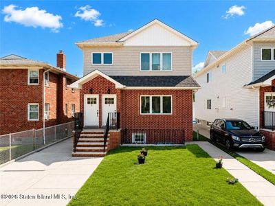151 Vermont Ave
