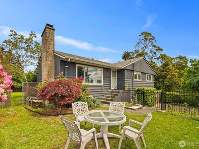 826 S 200th Street