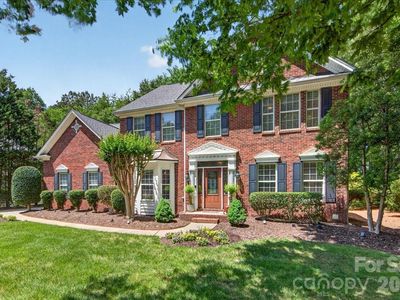 4365 Enchantment Cove Ln