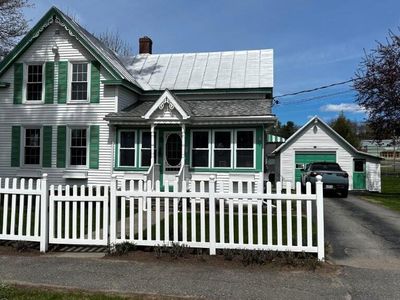 42 E Leavitt Street