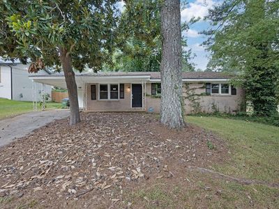 1034 Forest Valley Dr SE