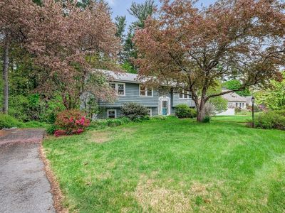 9 Sunrise Dr