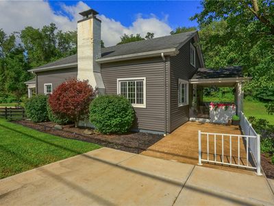 2324 Forest Grove Rd
