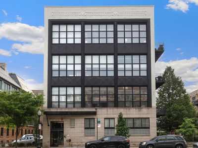 1918 S Michigan Ave APT 307