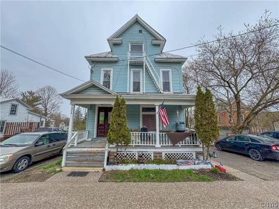 204 Commercial St