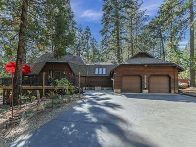 20175 Pine Dr E