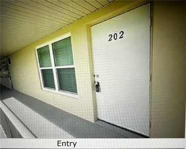 8 Vista Palm Ln APT 202