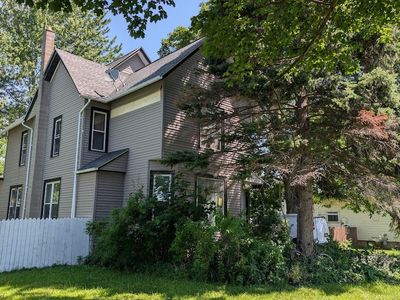 Property at 285 S Niagara St, Lockport, NY