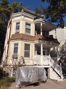 51 Dubois Street