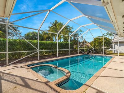 6157 Winding Lake Drive