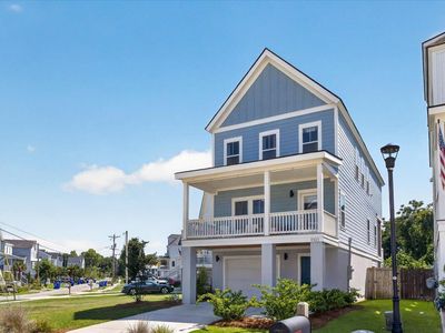 1003 Carmela Ct