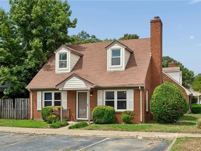 74 Westview Dr
