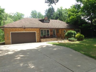 11373 Ridge Rd