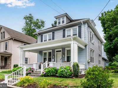 621 W Main St