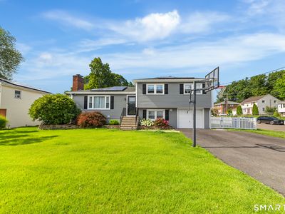 35 Wedgewood Drive