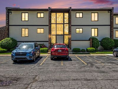 831 Summit Park Ct N