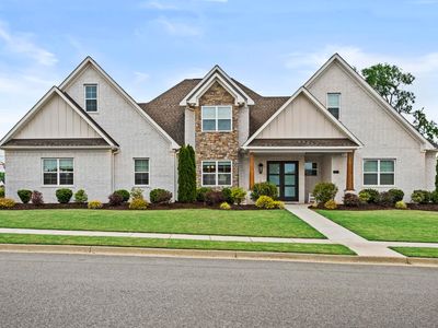 7230 Lake Point Cir