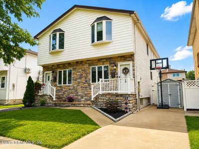 395 Stobe Ave