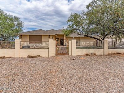 1047 S Greasewood St