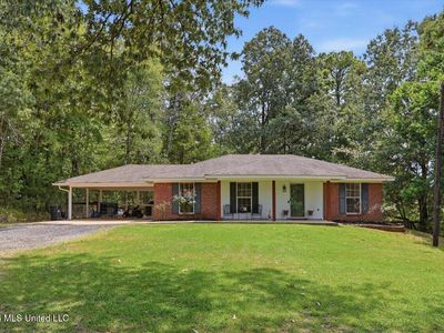 185 Vine Dr