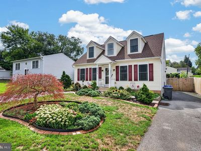 823 Medway Rd