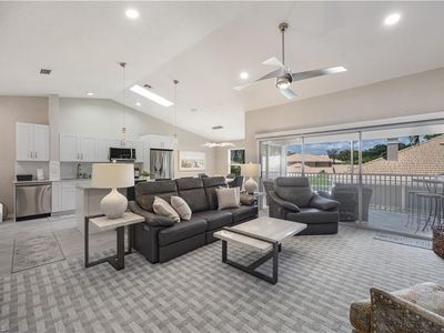 290 Emerald Bay CIR #L5