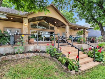 124 Riverbend Lane