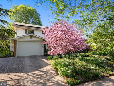 11112 Nicholas Dr