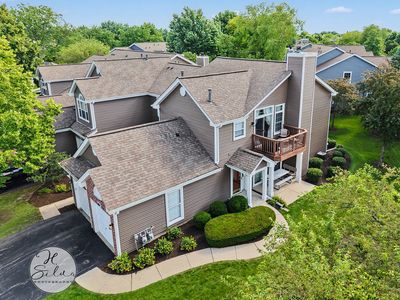 Property at 2035 Waverly Ln #2035, Algonquin, IL